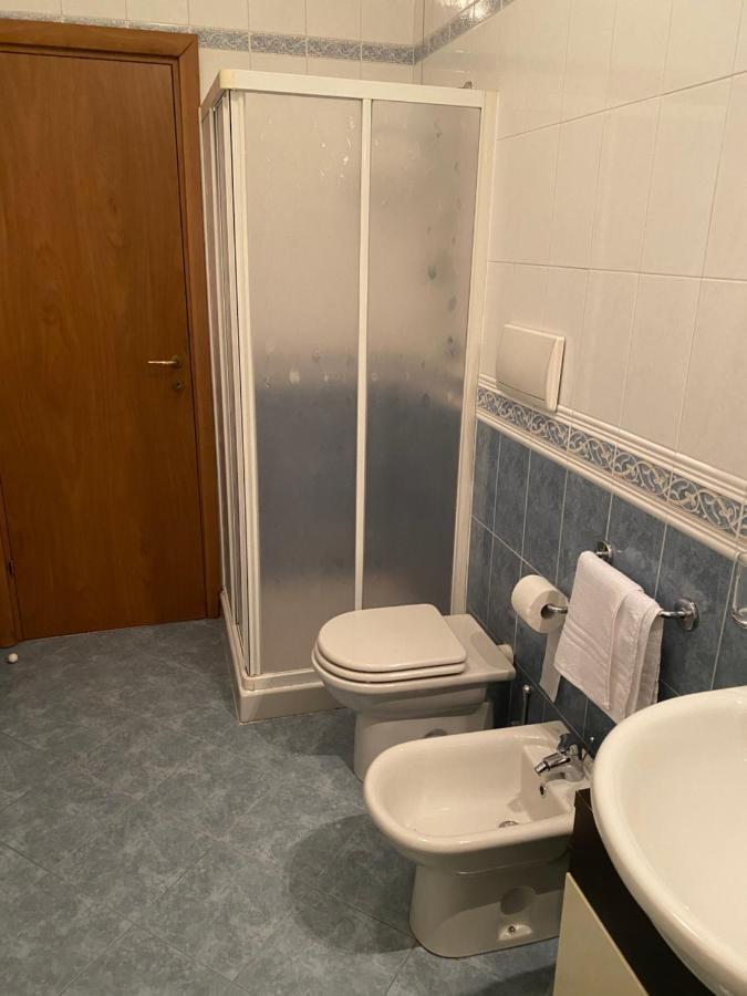 Molino Apartments Ντεζεντσάνο ντελ Γκάρντα Εξωτερικό φωτογραφία